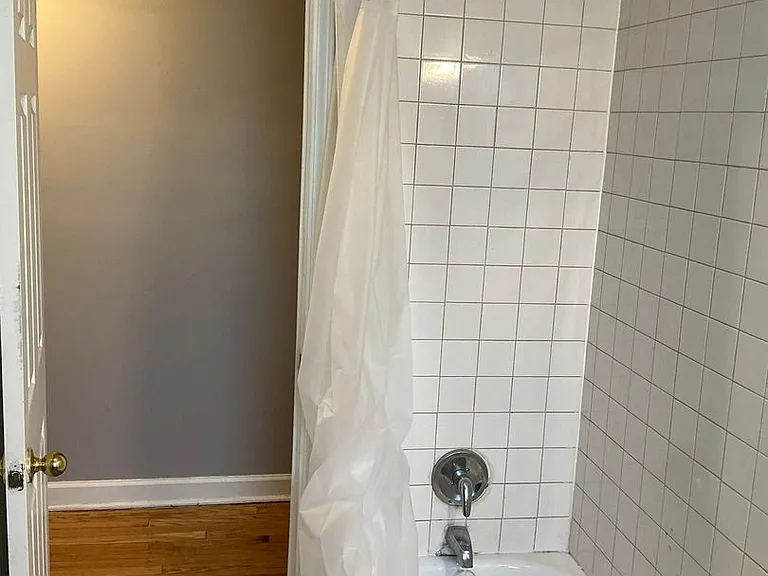 8004 S Evans Ave — Photo 6