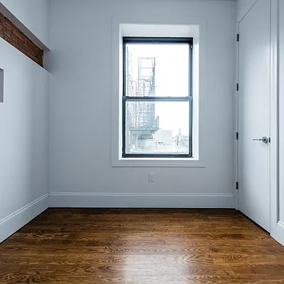 Rented by Nooklyn NYC LLC | media 72