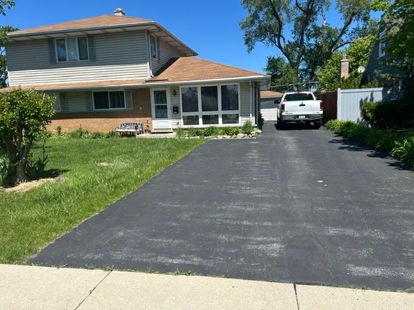 6314 W 85th St, Oak Lawn, IL 60459