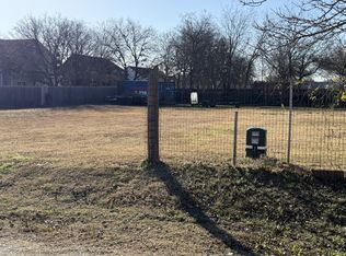 705 W Live Oak St, Alvord, TX 76225
