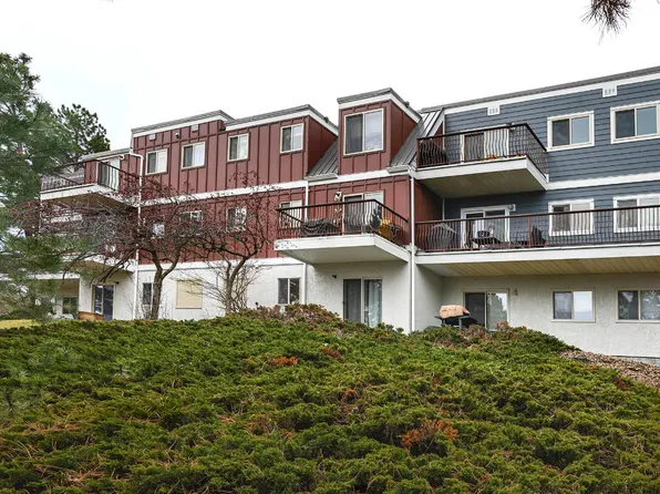 1810 Summit Dr #9, Kamloops, BC V2E 2C7