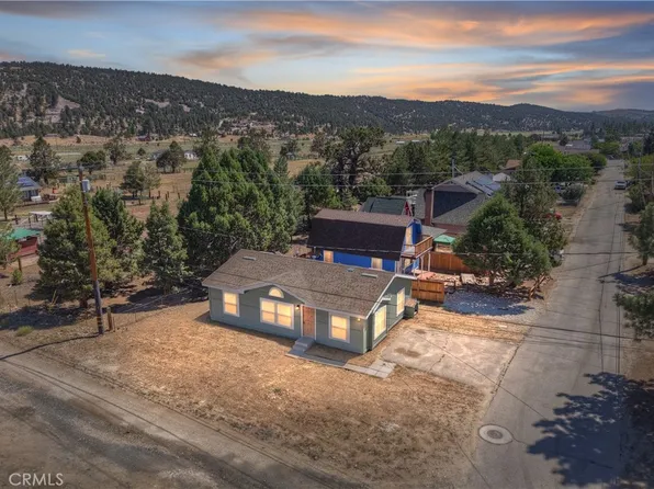 2151 7th Ln, Big Bear City, CA 92314