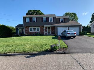 51 S Meadow Ln, Meriden, CT 06450
