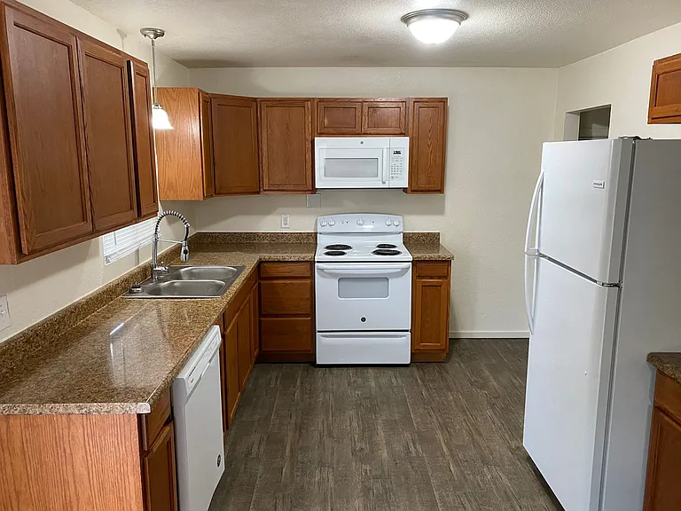 11167 N Government Way — Photo 4