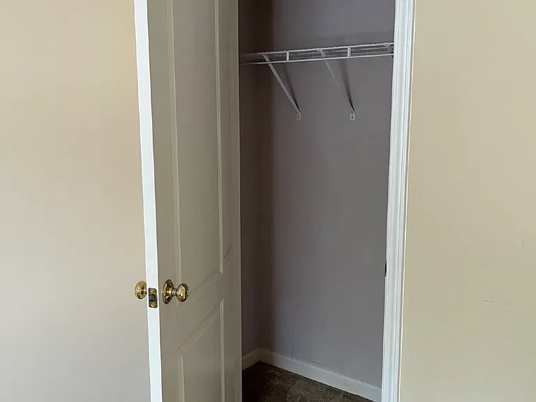1513 Middleborough Ct — Photo 13