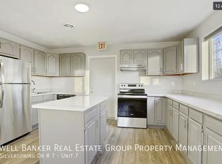 1694 N Silverspring Dr, Appleton, WI 54913