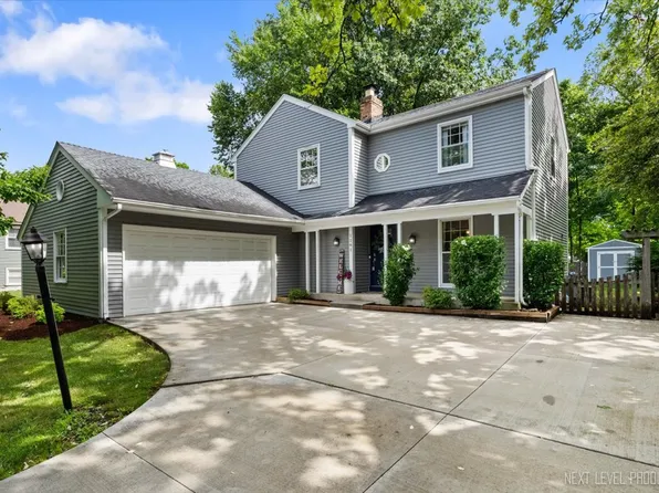 1161 Pine St, Batavia, IL 60510