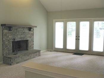 5th image of 87 Red Fox Dr