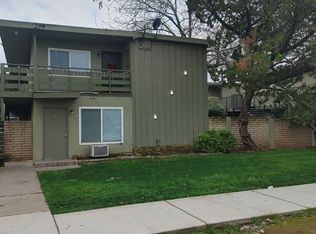 129 S I St #12, Dinuba, CA 93618
