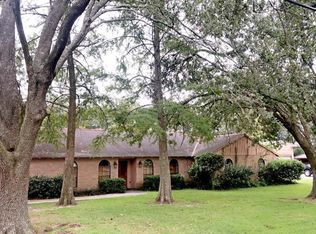 185 Steiner Rd, Lafayette, LA 70508