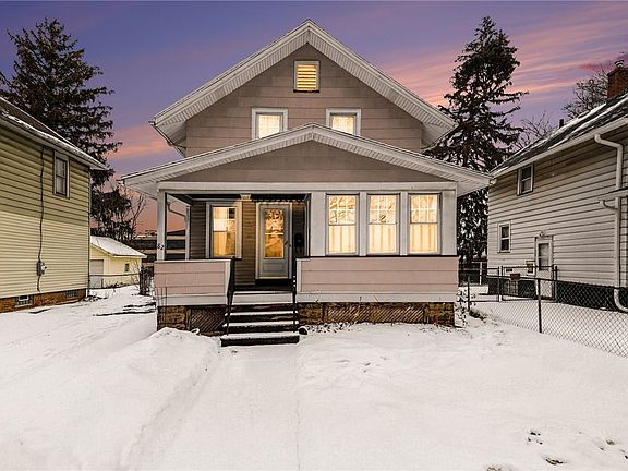 2nd image of 82 Willmont St