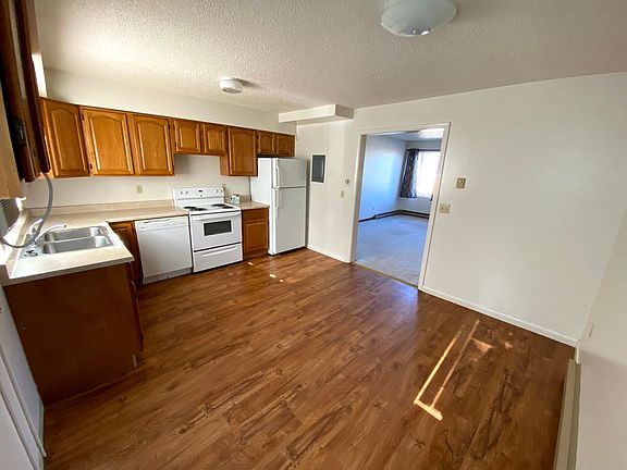 3rd image of 1214 E Adams Ave Unit 4