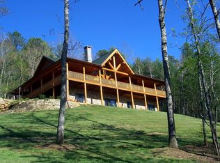 269 Tessentee Woods Rd, Franklin, NC 28734