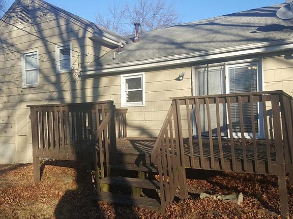 3rd image of 13227 Ashland Ave