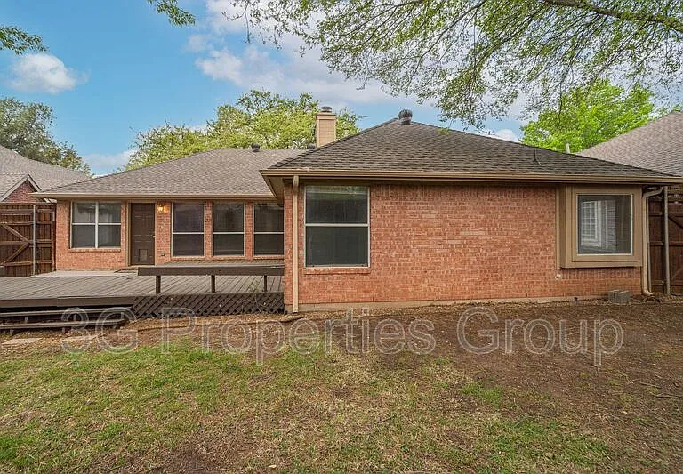 3900 Oak Park Dr — Photo 26
