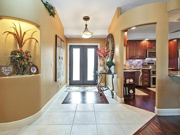 2nd image of 121 Via Benevento New