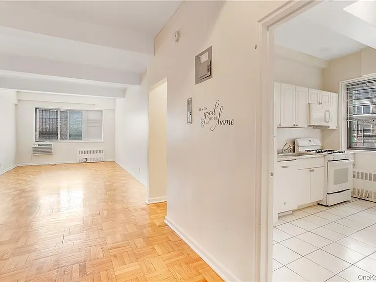 411 Bronx River Rd #9A — Photo 5