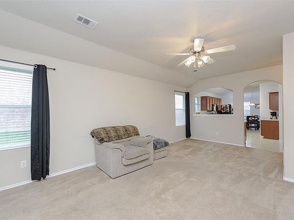 5th image of 3605 San Lucas Ln