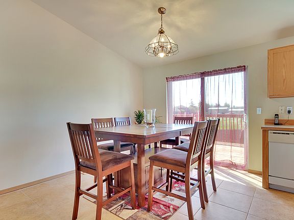 5th image of 7906 144th Street Ct E