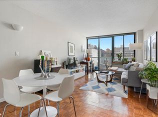 22 W 15th St APT 10J, New York, NY 10011