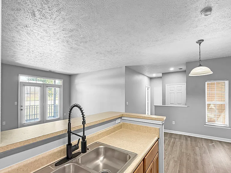 Beaver Creek Apartments — Photo 56