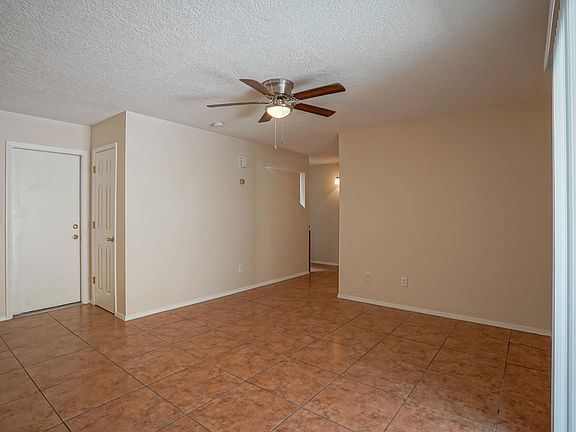 2nd image of 5005 Ruiz Ln NW