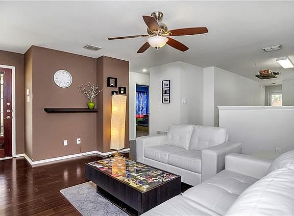 4th image of 9024 Sun Haven Way