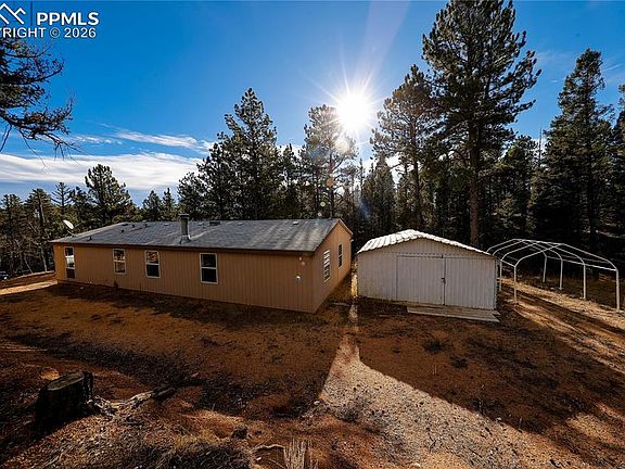 2nd image of 1641 Kiowa Rd