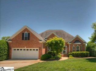 922 Bent Creek Run Dr, Greer, SC 29651