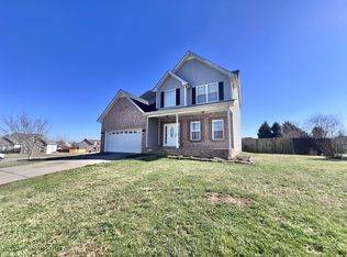 1665 Autumn Dr, Clarksville, TN 37042