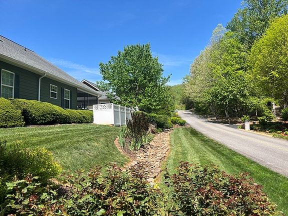 5th image of 419 Long View Cir