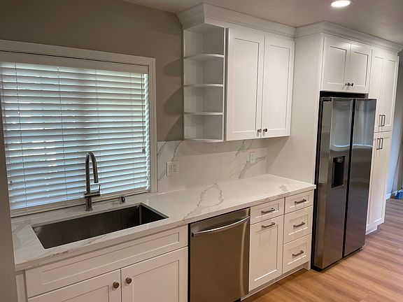 2nd image of 1440 Merrywood Dr