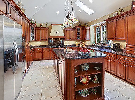 4th image of 16730 S Brentwood Ct