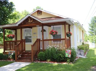 831 Myrtle Ave, Saint Joseph, MI 49085