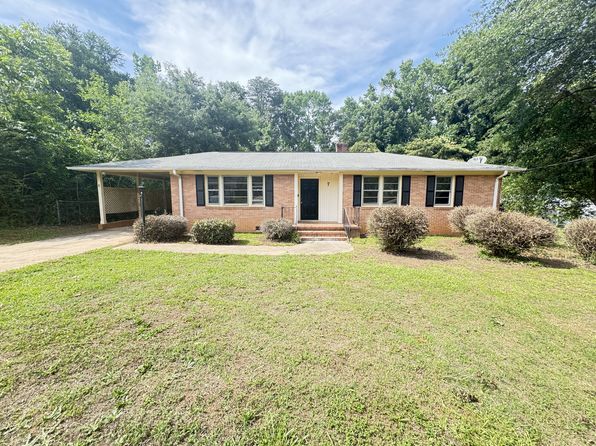 7 Kathryan Ct