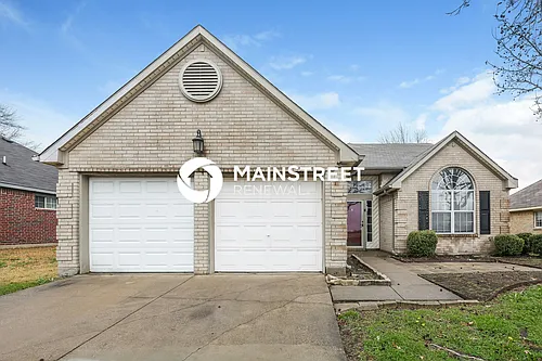 211 Meandering Way Photo 1