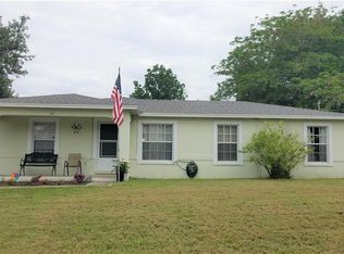 301 Edmund Ave, Dundee, FL 33838