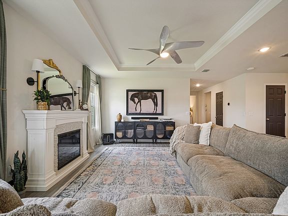 4th image of 708 Forestdale Ct