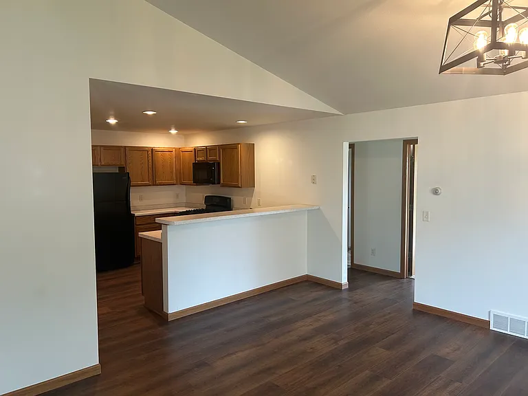 Crowfoot Ct — Photo 11
