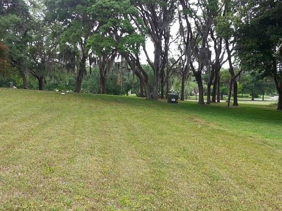 2nd image of 12850 Ironwood Cir