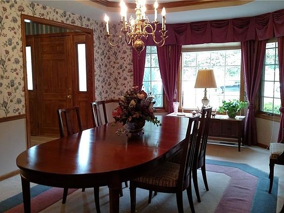 4th image of 4964 Dublin Dr