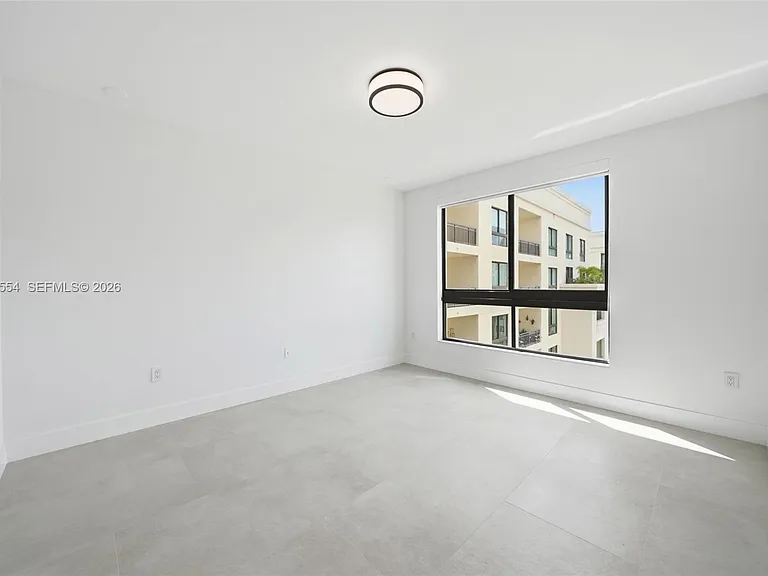 110 N Federal Hwy #1401 — Photo 24