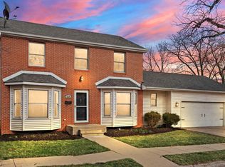 314 Hoffman Ct, Crown Point, IN 46307