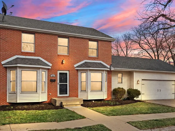 314 Hoffman Ct, Crown Point, IN 46307