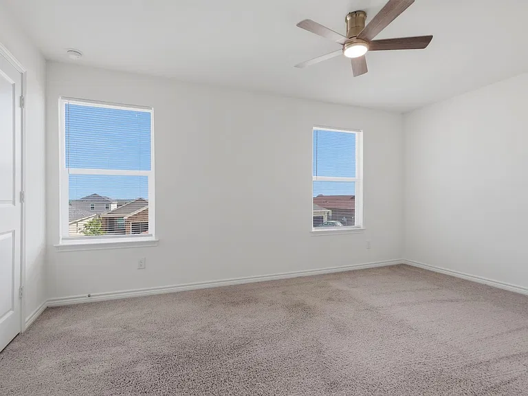 11745 Red Pheasant — Photo 28