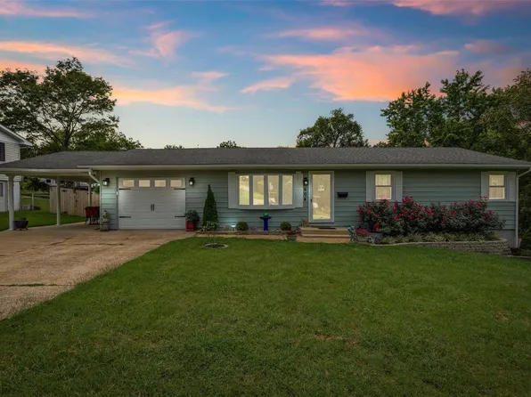 604 N 9th St, De Soto, MO 63020