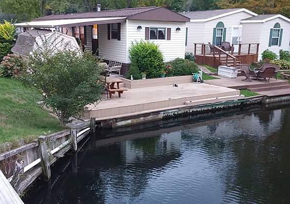 2nd image of 2795 Birch St