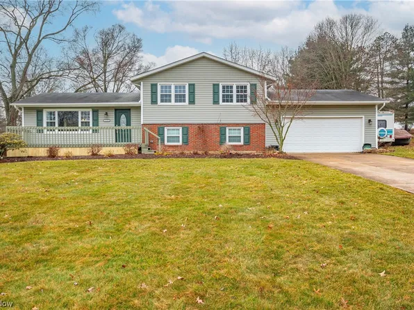 1230 Meadowlark Dr, Clinton, OH 44216