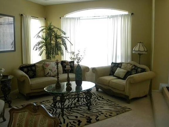 2nd image of 675 Rembrandt Cir