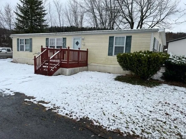 173 Lafayette Cir, Cobleskill, NY 12043